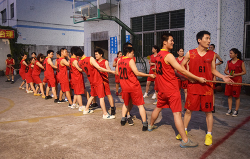 越達(dá)彩印拔河比賽