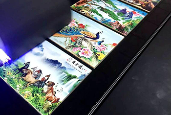 UV打印機在家裝建材行業(yè)的應用