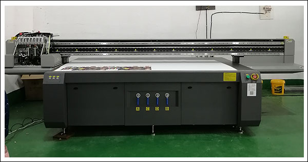 如何選擇適合的UV平板打印機(jī)？